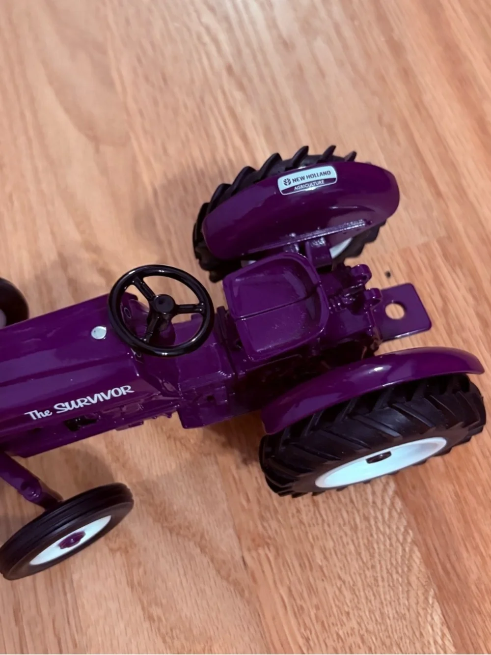 ERTL 1/16 Ford 9N Cancer Survivor Tractor Purple Metal Toy Collectible
